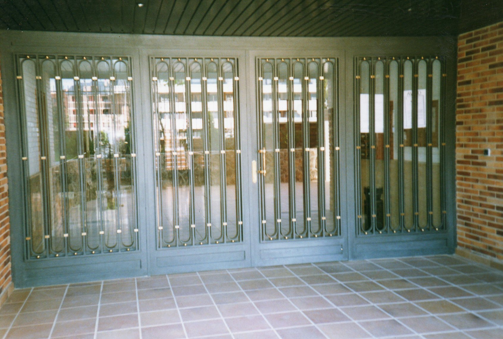 Puertas de portales