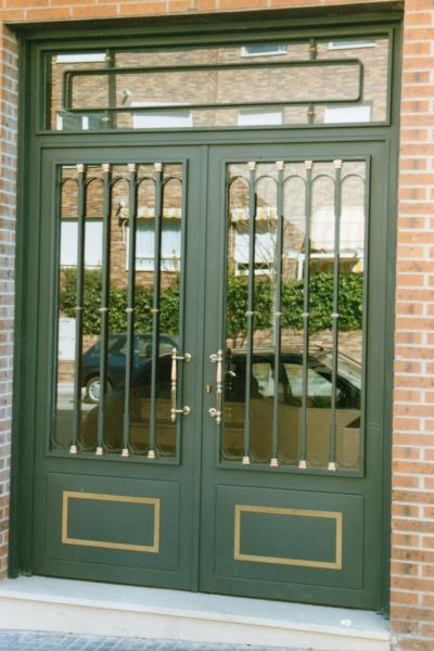 Trabajos de cerrajería realizados en Madrid - Cerrajería metálica, de